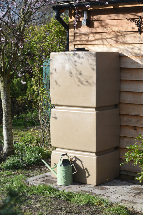 825 Litre Pillar Water Butt Rainwater Tank in Sandstone